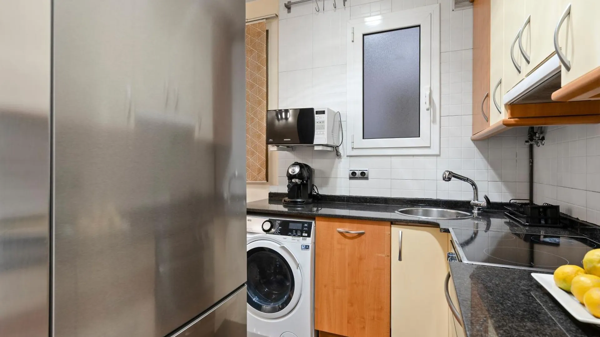 Steps To Sagrada Familia 2Bedroom Retreat Barcelona 0*,